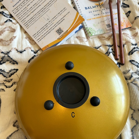 ✨ EUC. Balmy Drum. Gold Steel Tongue Drum. 10 inch - Picture 3 of 16